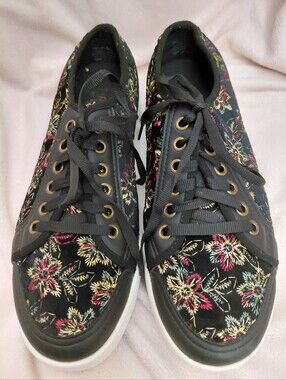 Traq by Alegria Black Floral Embroidered Lace-Up Sneakers